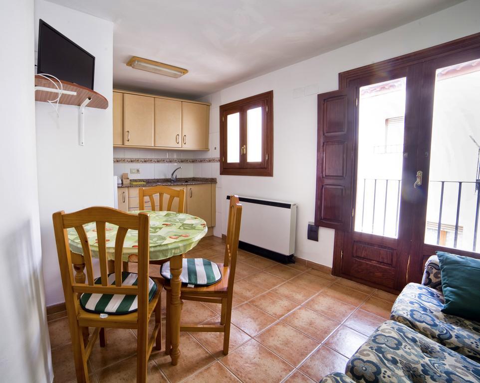 Apartamentos Prades Morella Zimmer foto